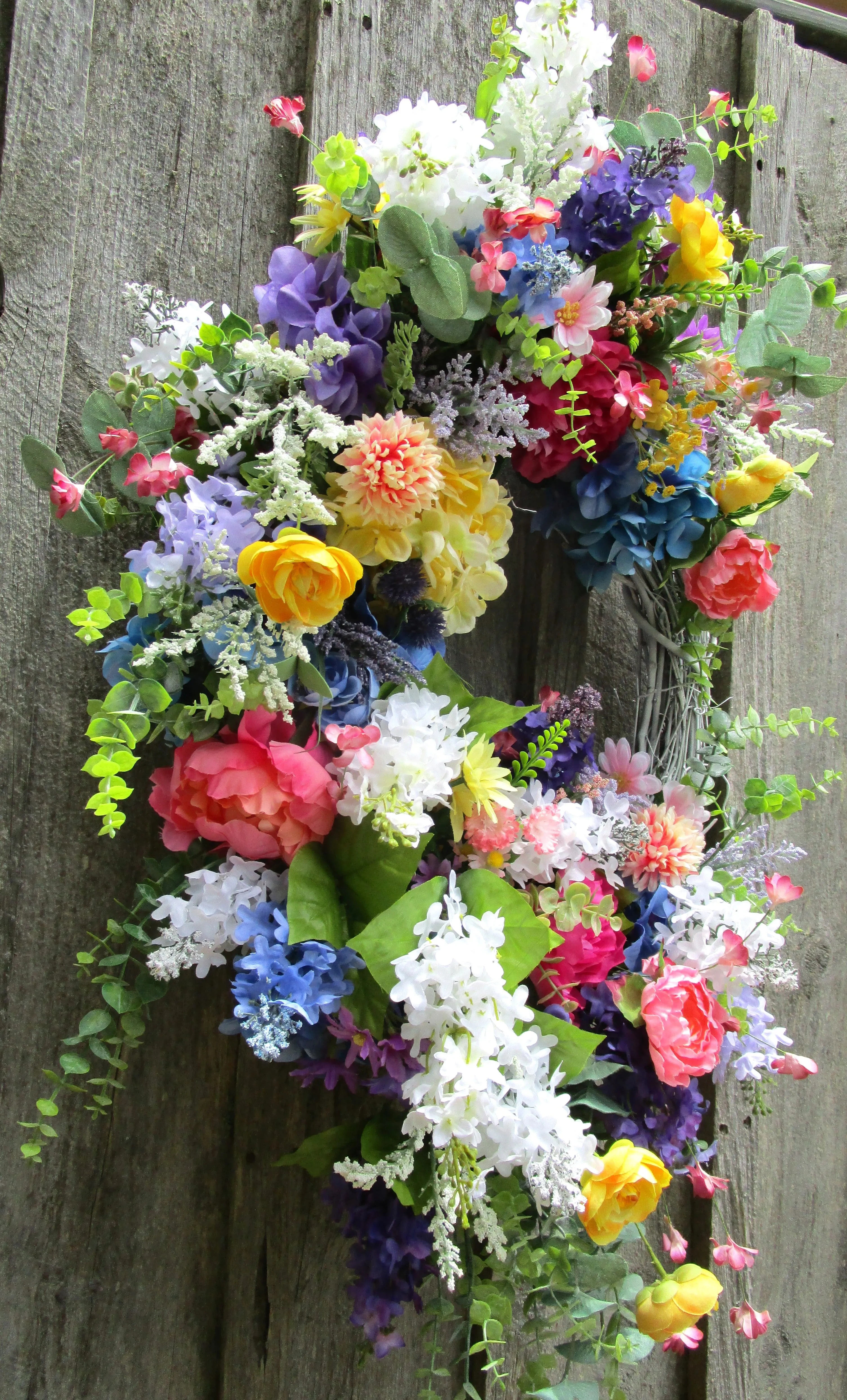 Kent Victorian Garden Wreath